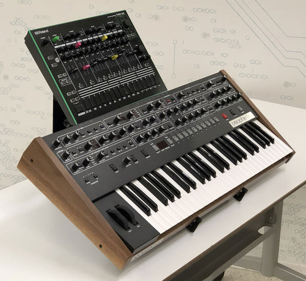 Desktop stand for Prophet 6 and TR-8 (KVgear Adapt L2)