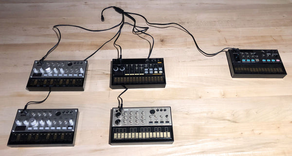 DC-5 Daisy Chain Cable