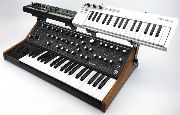 Korg Volcas and Arturia Keystep on KVgear SubPiggy stand