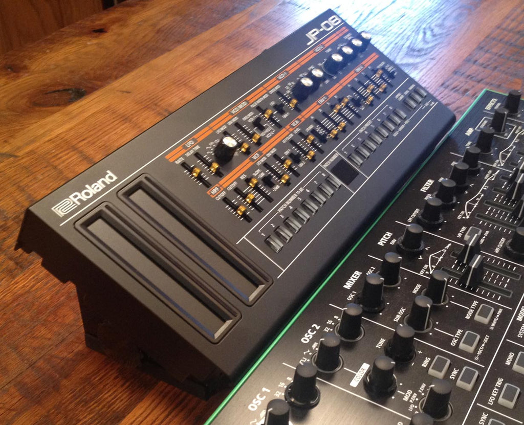 Synth Module Stand SynthRISE one tier desktop synth stand for small-sized gear