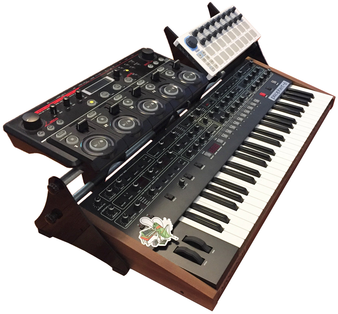 panolin ep gear synth 220 Gear Rail – SynthRISE